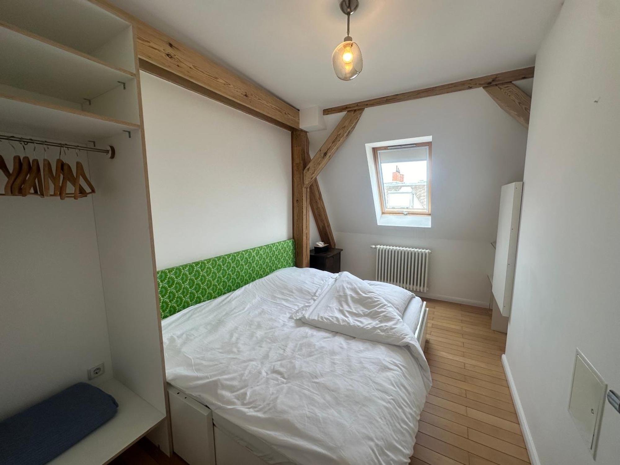 Private In Penthouse Homestay *
